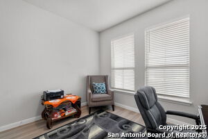 Building Photo - 5806 Larkspur Dr