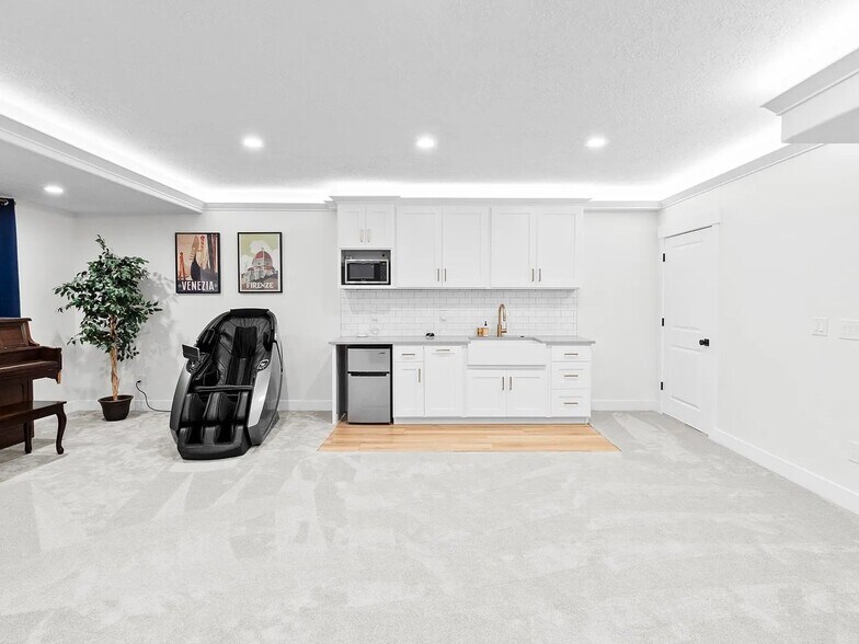 Building Photo - 11599 Dorothy Vista Dr
