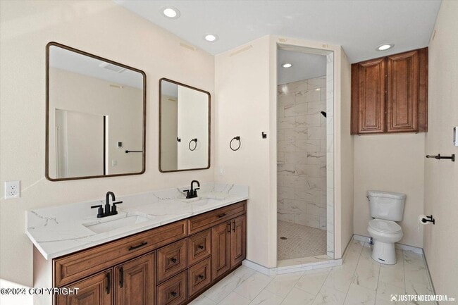 Building Photo - Stunning, brand new construction property with unparalleled views