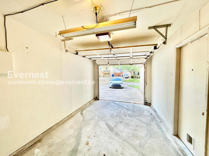 Building Photo - 2992 Harbinger Ln