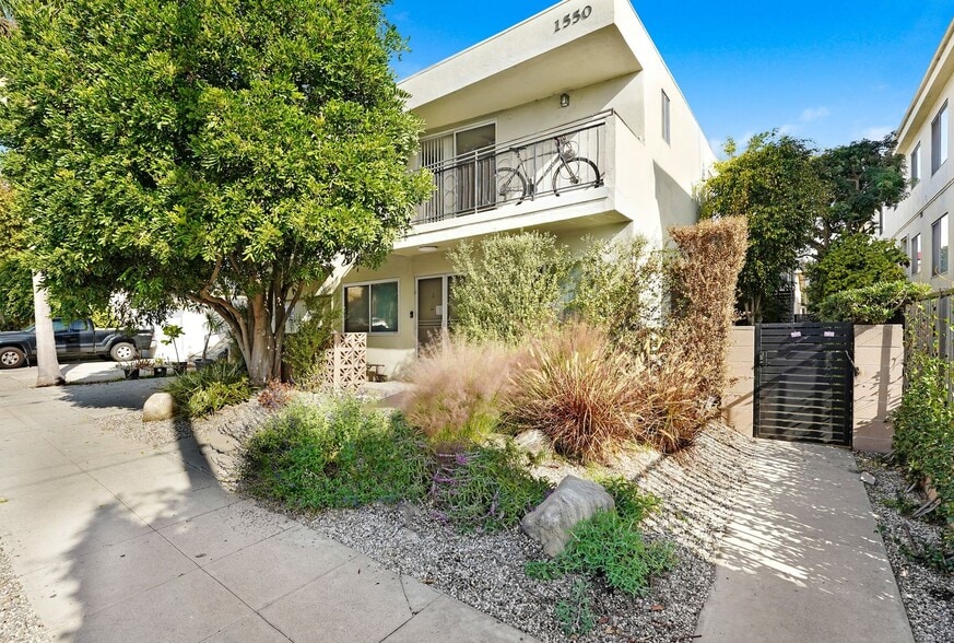 Building Photo - 1550 S Saltair Ave