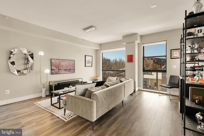 Building Photo - 1628 11th St NW