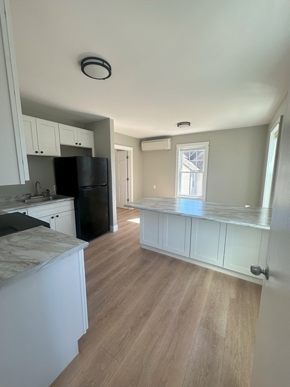 Building Photo - 296 Main St