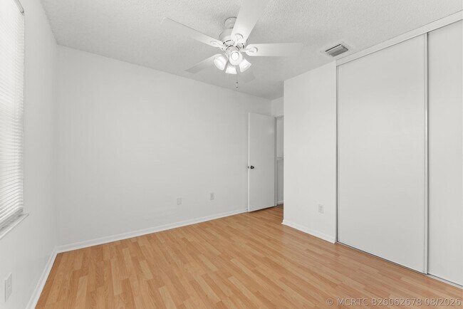 Building Photo - 15350 NW 6th Ct