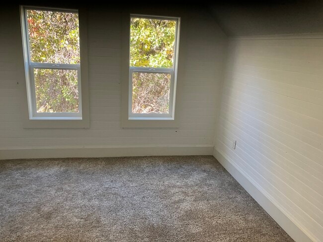 Building Photo - 41 Gulch Ln