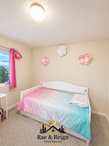 Building Photo - 12029 Eagle Crest Ct