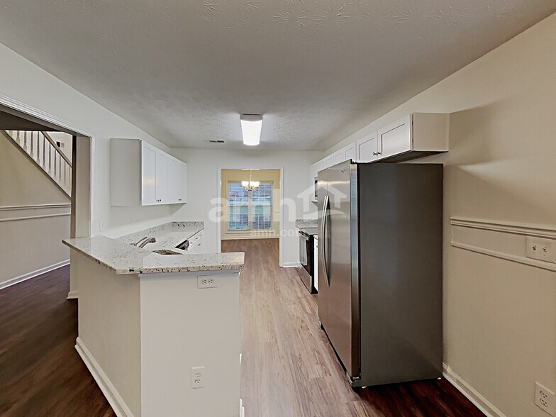 Building Photo - 795 Old Johnson Rd