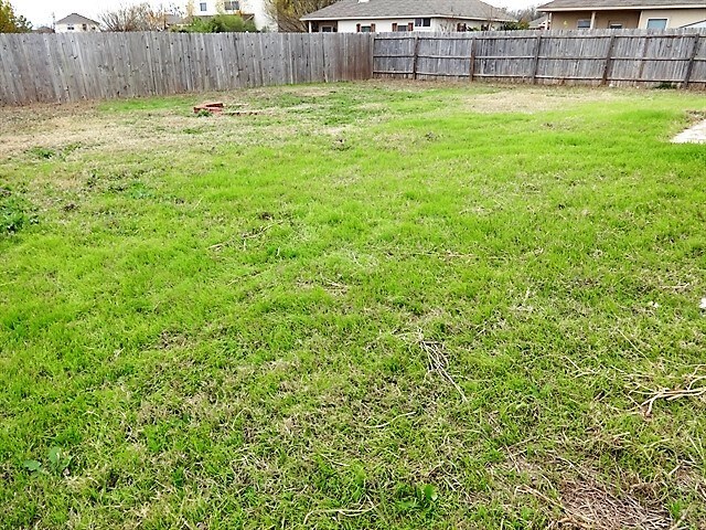 Building Photo - 317 Phillips St