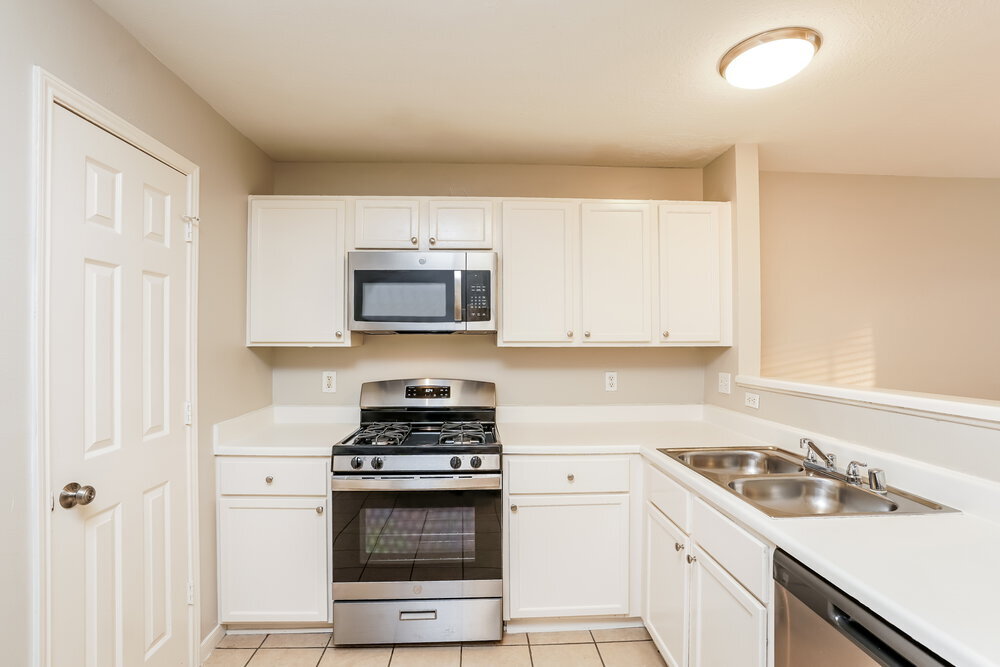 Building Photo - 3315 Maymist Dr