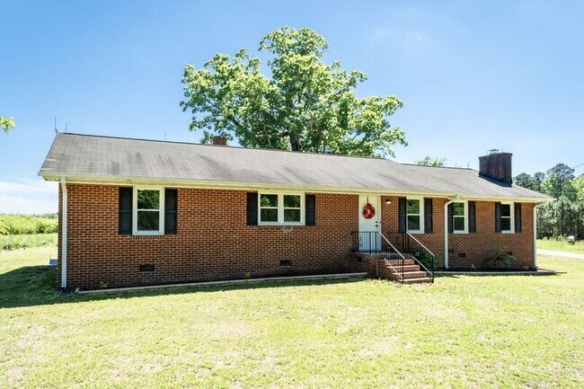 Building Photo - 641 Rocky Ford Rd
