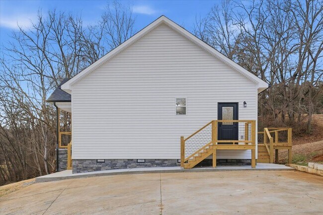 Building Photo - Dandridge -  New Construction