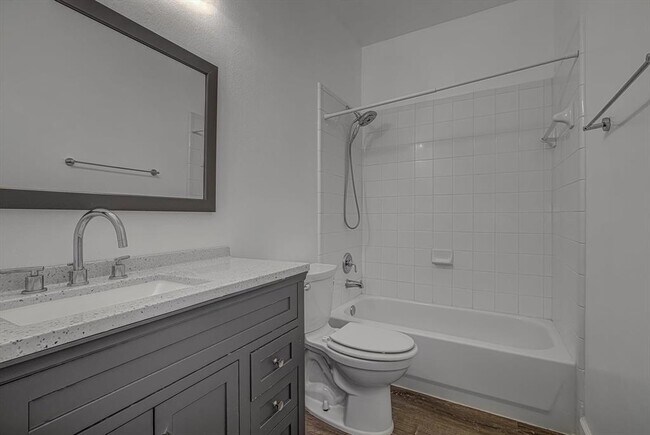 Building Photo - 16806 Ivy Wild Ln