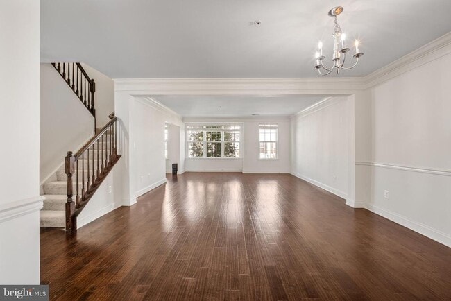 Building Photo - 22926 Spicebush Dr