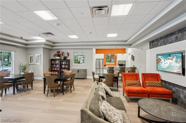 Building Photo - 1751 Alameda Dr