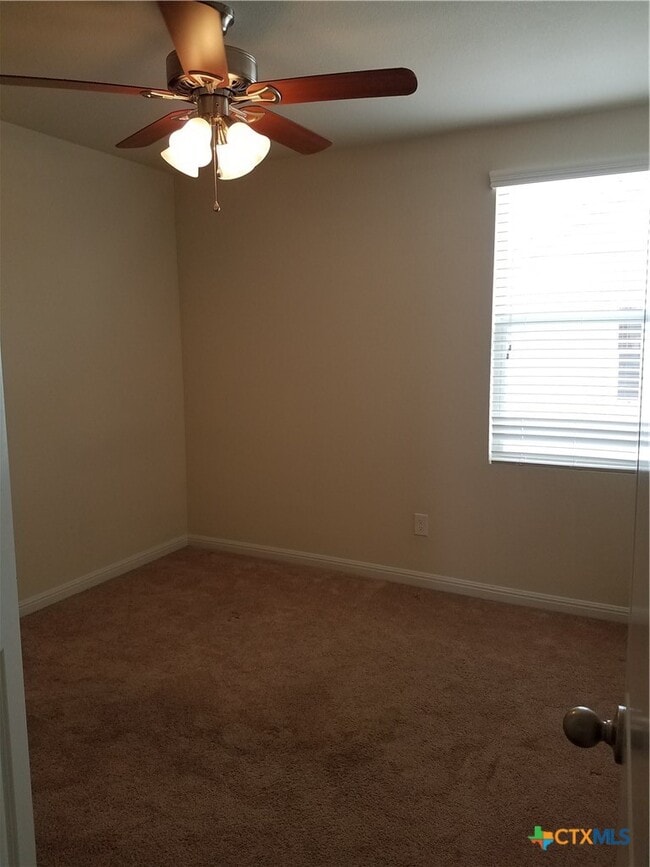 Building Photo - 334 Trestle Tree