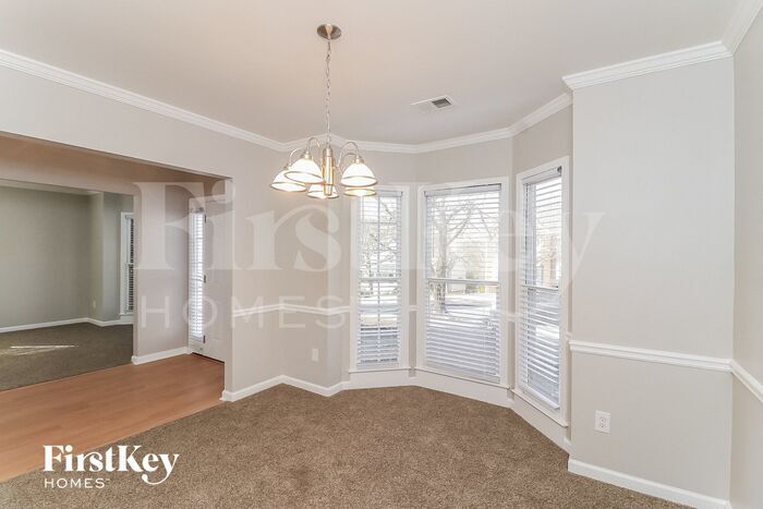 Building Photo - 315 Horseshoe Bend