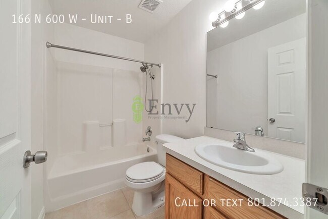 Building Photo - 166 N 600 W