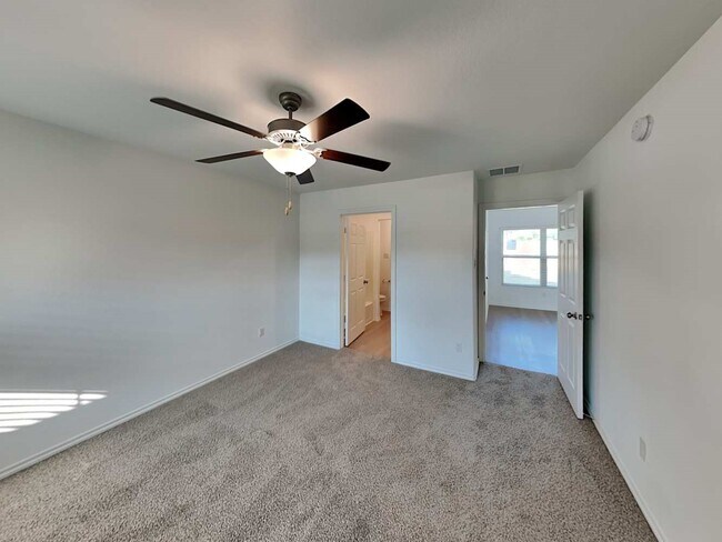 Building Photo - 18739 Faustina Way