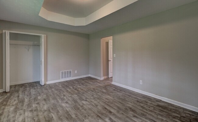 Building Photo - 2864 Da Vinci Blvd