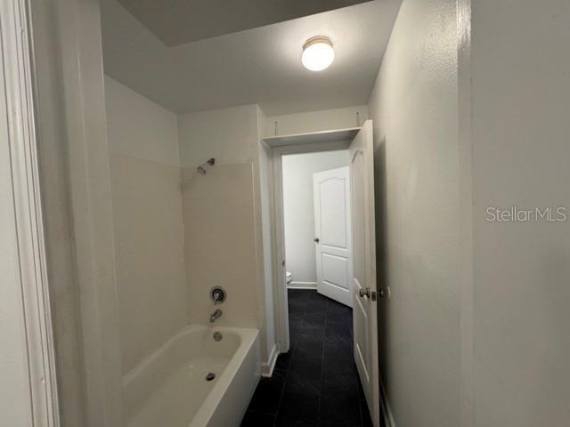 Building Photo - 2031 Dixie Belle Dr