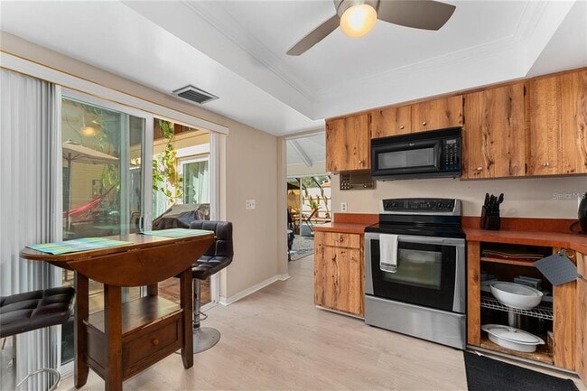 Building Photo - 5053 Maui Cir