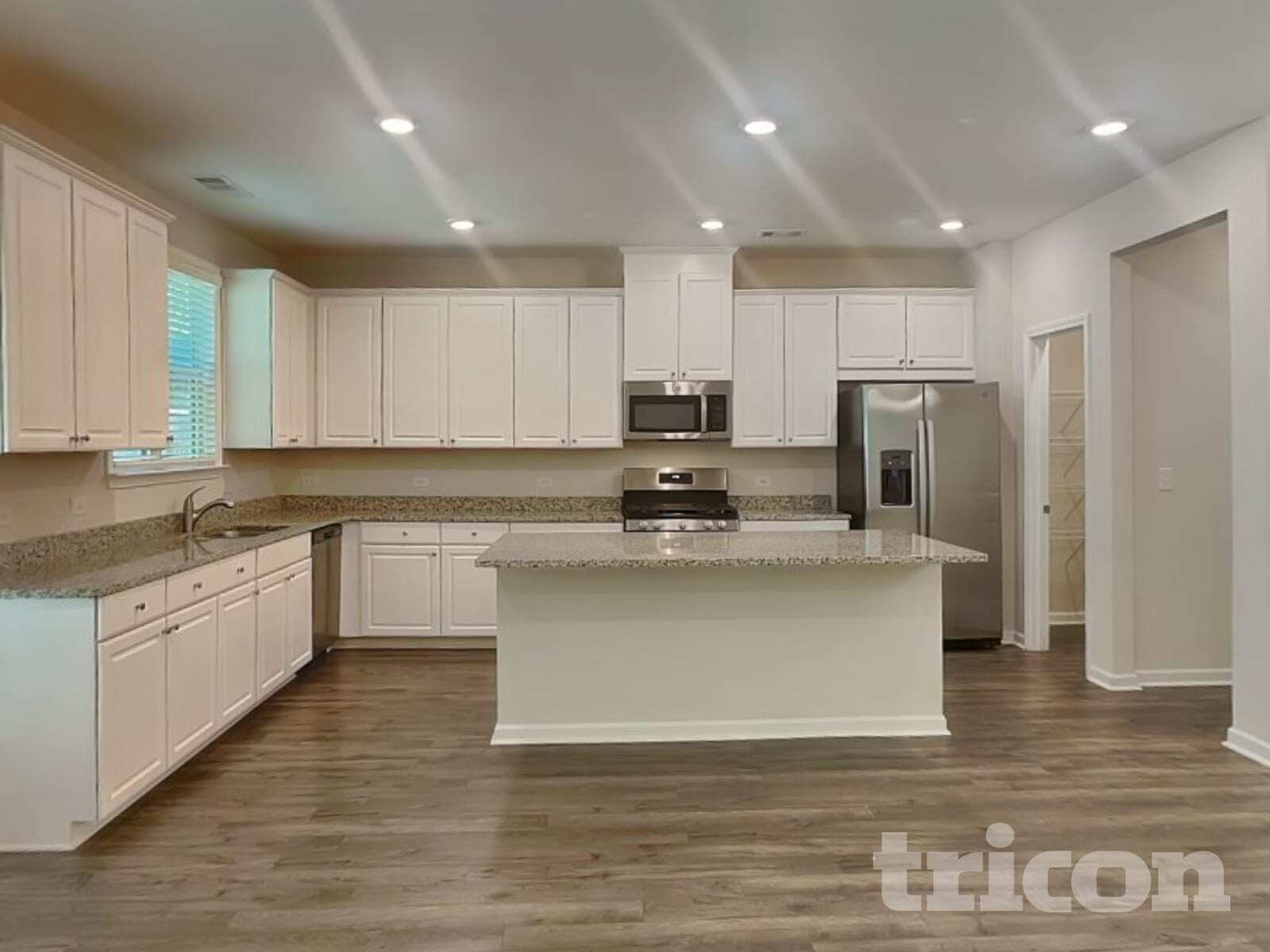 Building Photo - 196 Chapelcrest Ln