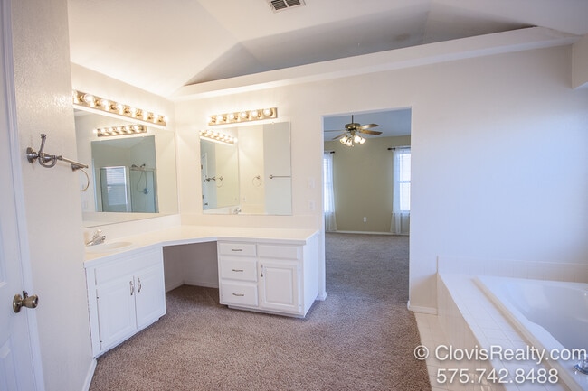 Building Photo - 1543 Bosc Ct