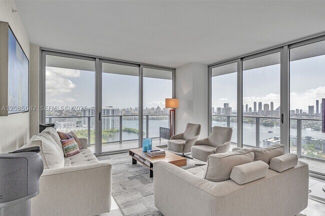 Building Photo - 16385 Biscayne Blvd