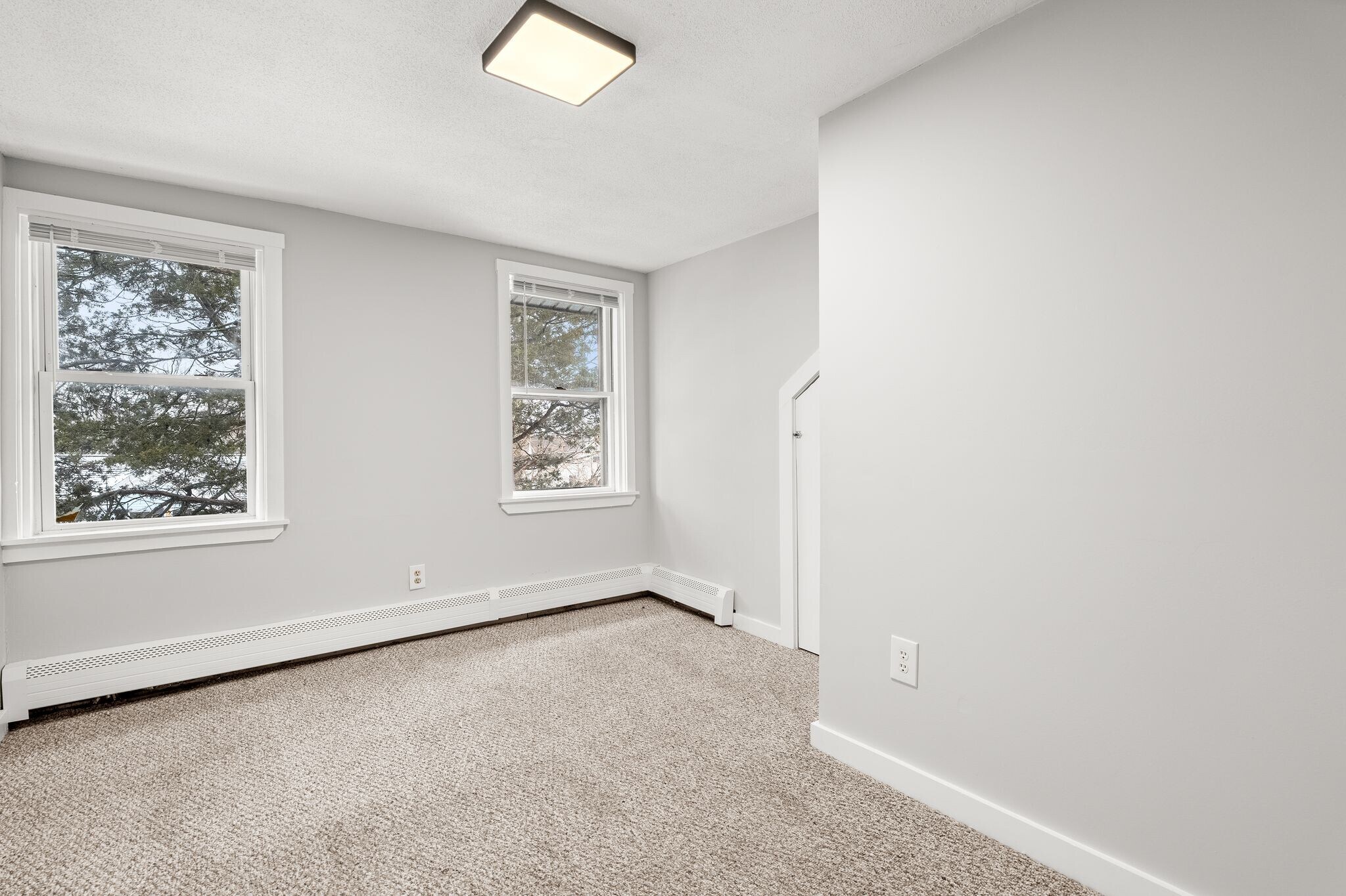 Building Photo - 25 Porter St