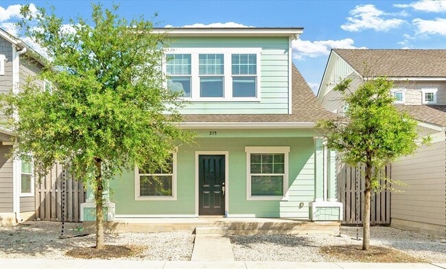 Primary Photo - 215 Grange St