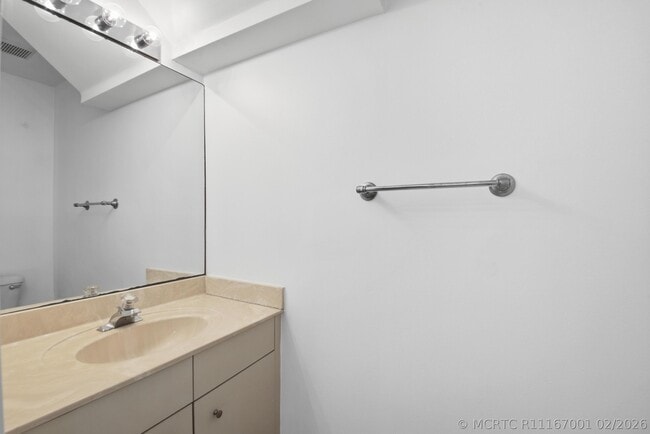 Building Photo - 8021 Stirrup Cay Ct