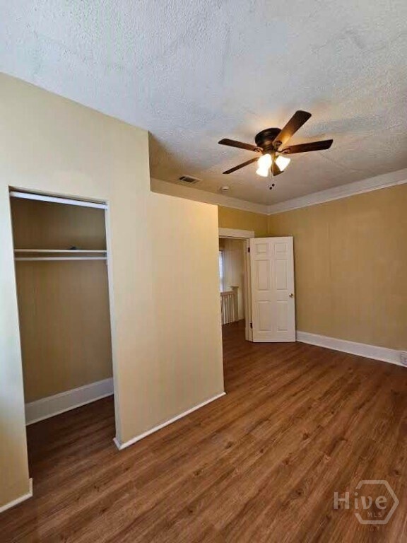 Building Photo - 714 W 38th St