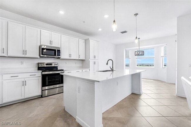 Building Photo - 5715 Double Eagle Cir