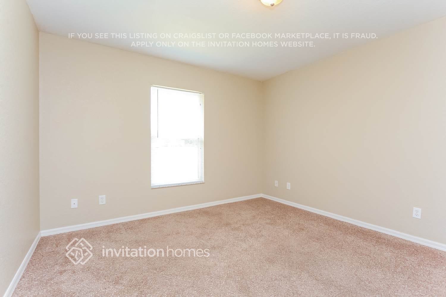 Building Photo - 391 Vitorio St