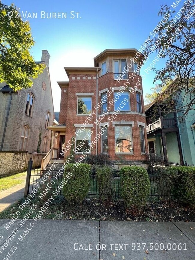 Building Photo - 22 Van Buren St