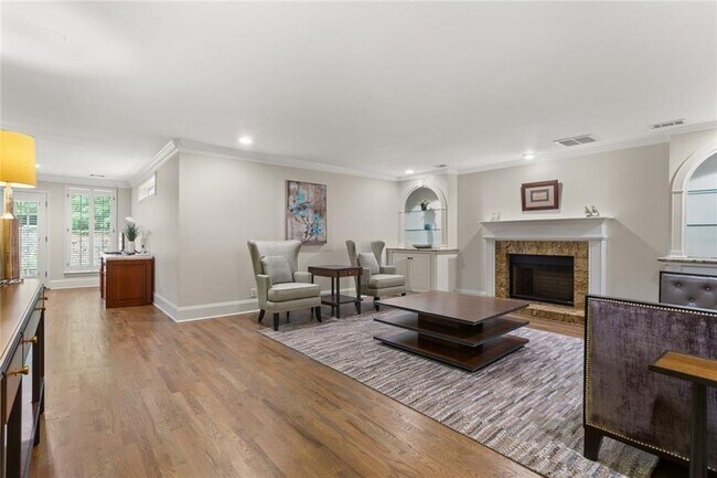 Building Photo - 415 Lyerly Pointe