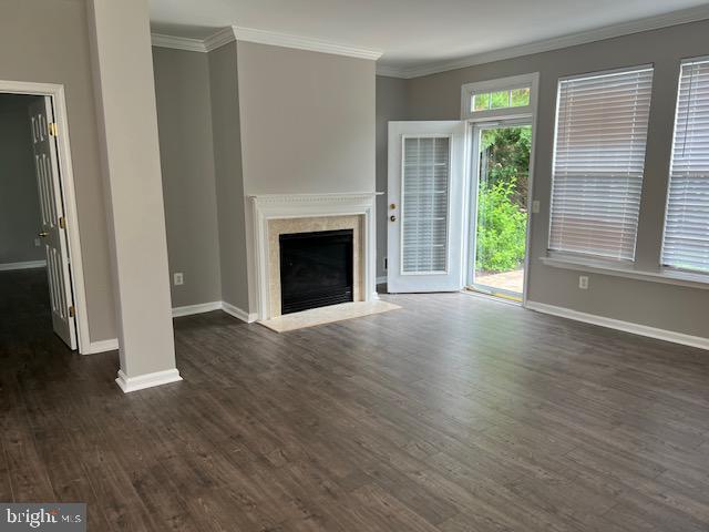Building Photo - 16919 Four Seasons Dr