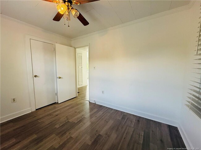 Building Photo - 731 Veda St
