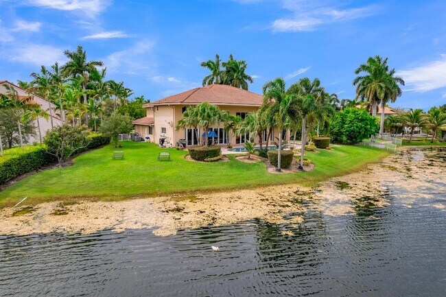 Building Photo - 1333 SW 175th Way