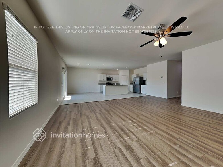 Building Photo - 19143 W Elm St