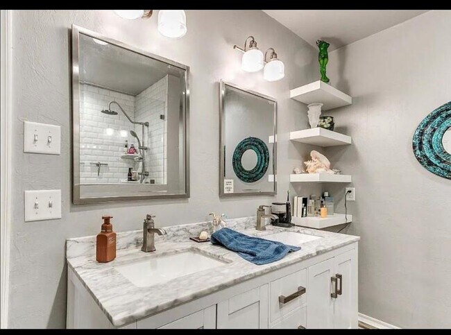 Building Photo - 1440 Duffner Dr