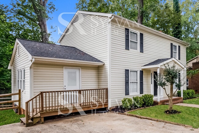 Building Photo - Coming HOME never felt so good!