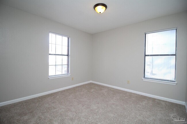 Building Photo - 4929 Randee Cir