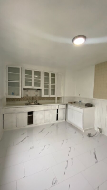 Building Photo - 43 Andrews Ave