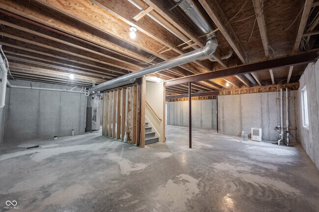 Building Photo - 13086 Avon Cross Way