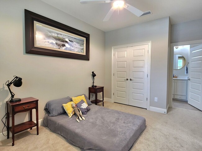 Building Photo - Stunning 2-story Home in the Coveted East Pensacola Heights!