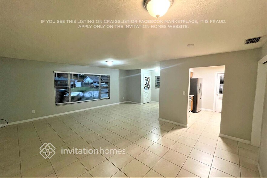 Building Photo - 543 Terrace Dr