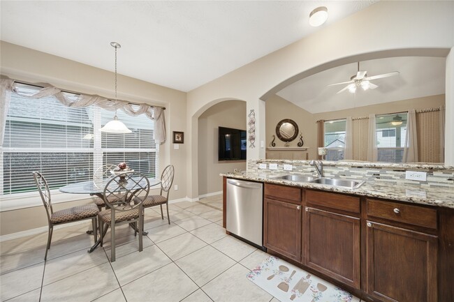 Building Photo - 5106 Westwood Pines Dr