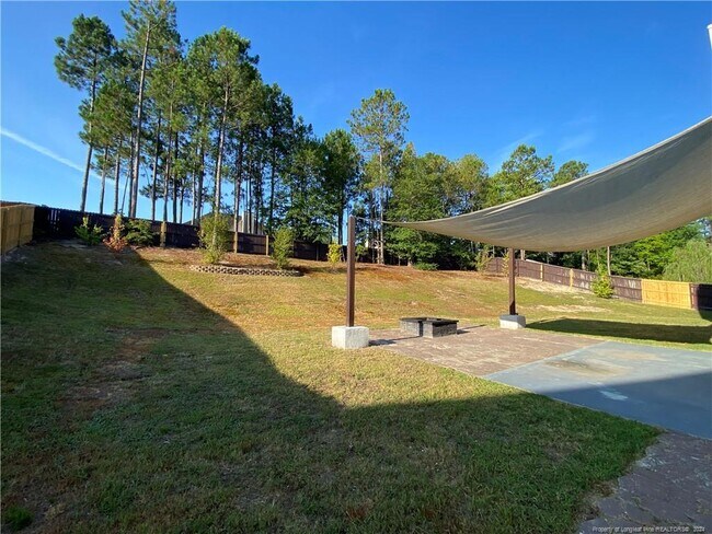 Building Photo - 199 Skycroft Dr