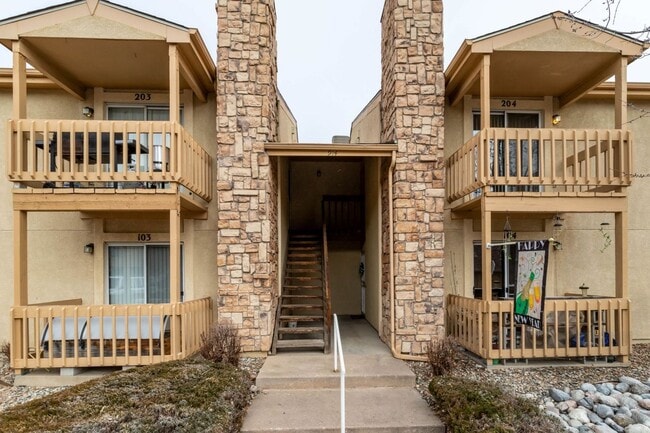 Primary Photo - Cozy 2-Bed Condo with Fireplace, Garage & Pool Access Near Shopping!